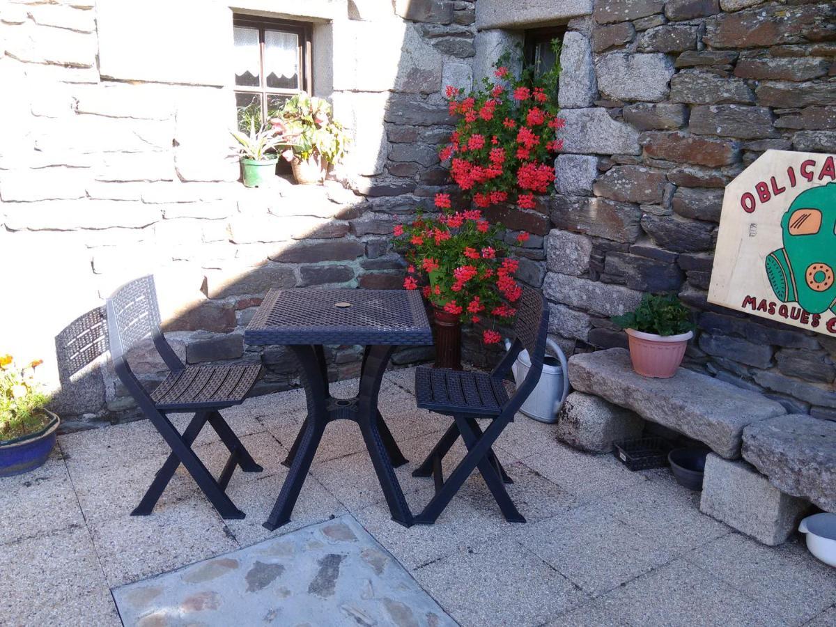 Apartamento Four Chimneys Treffrin Exterior foto