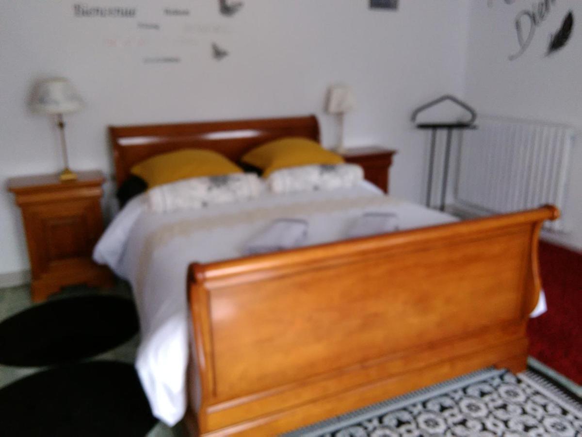 Apartamento Four Chimneys Treffrin Exterior foto